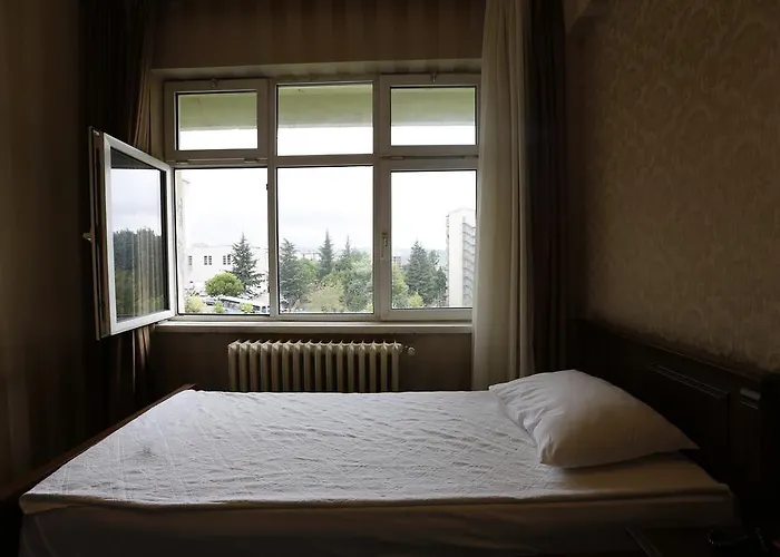 Farabi Bed & Breakfast *